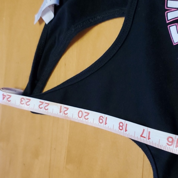 Bella+Canvas Racerback Tank 🖤🏐💖 Size Large 🖤 comfy loose fit - Picture 4 of 6